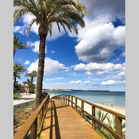 Casa Torre Y Sol With Big Terrace & Swimming Pool בית נופש טורבייחה